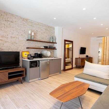 F & S Lounge Suites Parga Extérieur photo