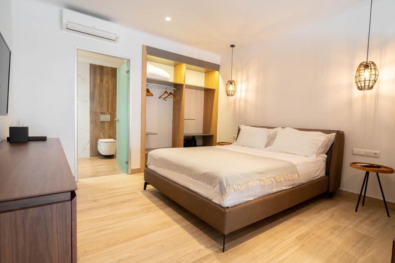 F & S Lounge Suites Parga Extérieur photo