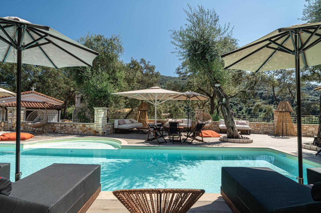 F & S Lounge Suites Parga Extérieur photo