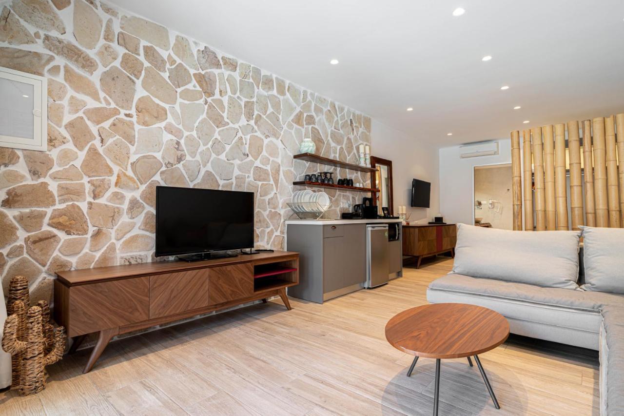 F & S Lounge Suites Parga Extérieur photo