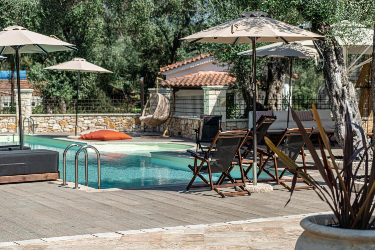 F & S Lounge Suites Parga Extérieur photo